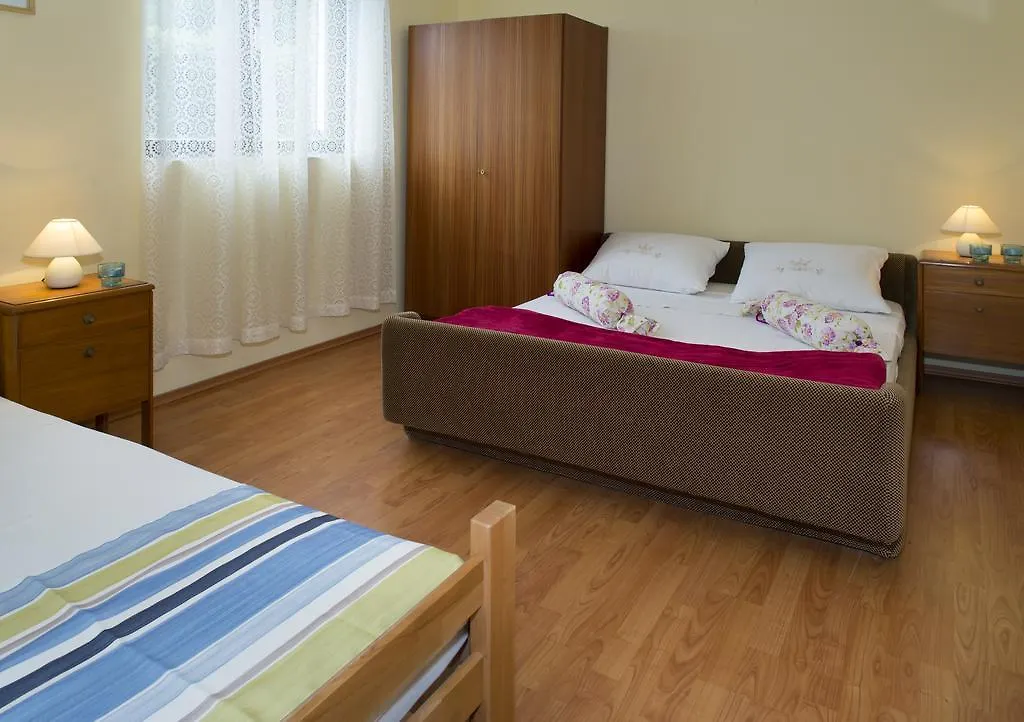 פג Art Apartment קרואטיה